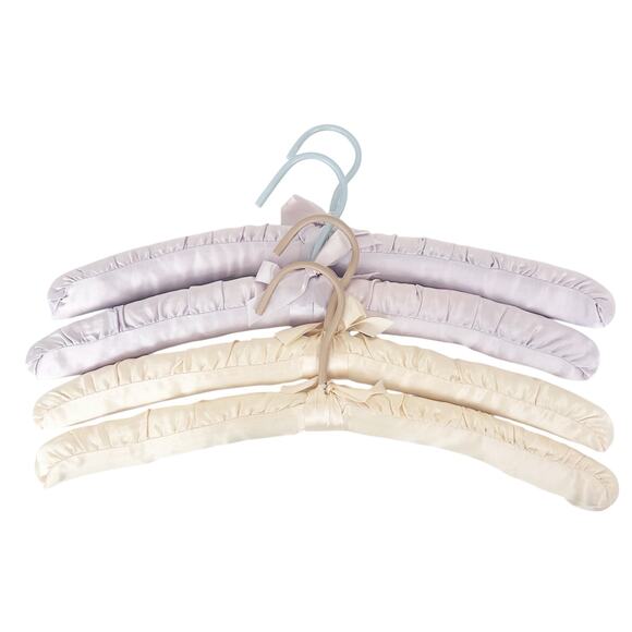 4 Satin Padded Hangers Yellow Purple - Picture 1 of 3